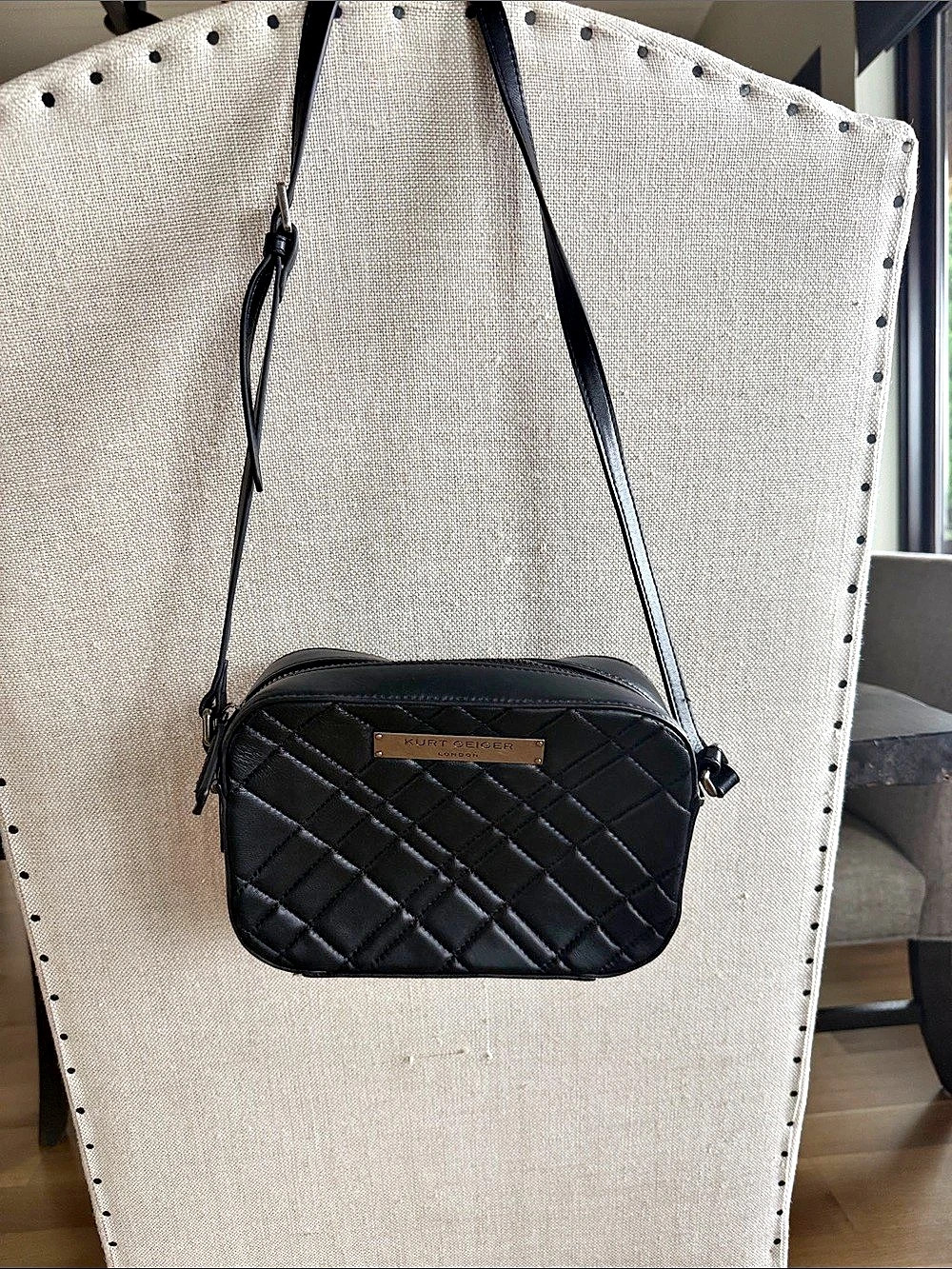 Kurt Geiger Quilted Crossbody in Black